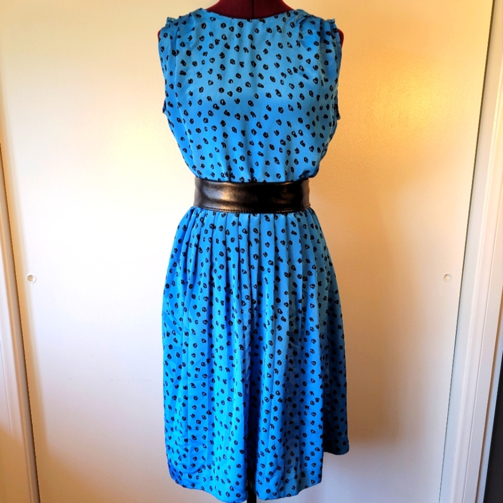 VTG B.G.B. Ltd. Blue leopard dress